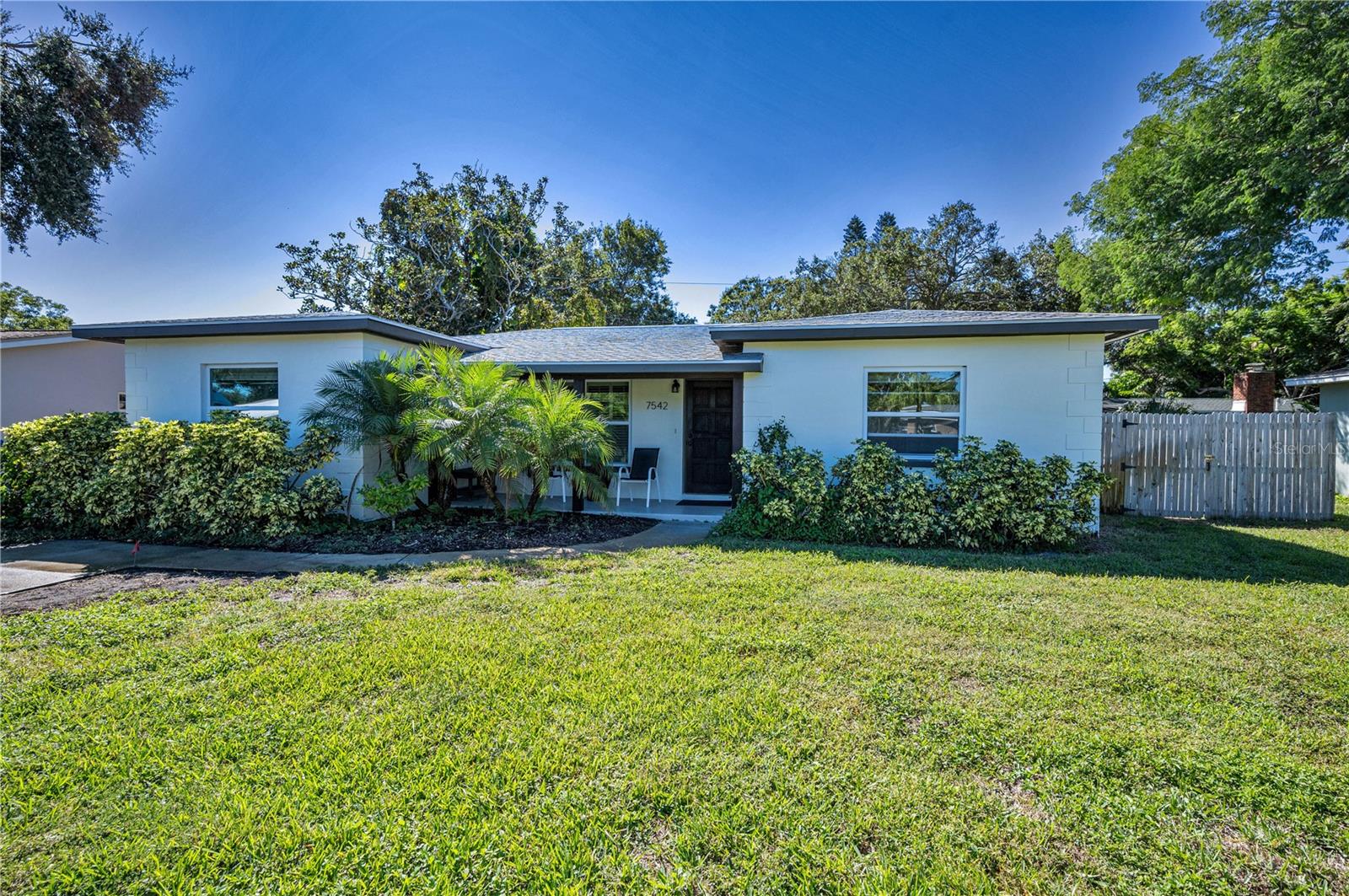 JUNGLE COUNTRY CLUB 4TH ADD - Residential