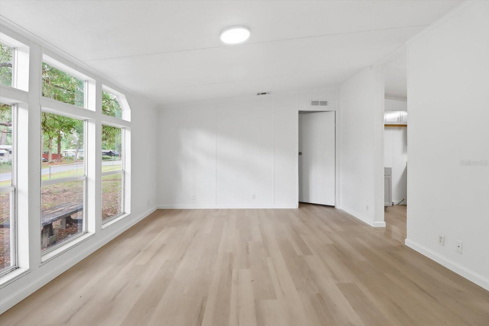 HILLTOP - Residential