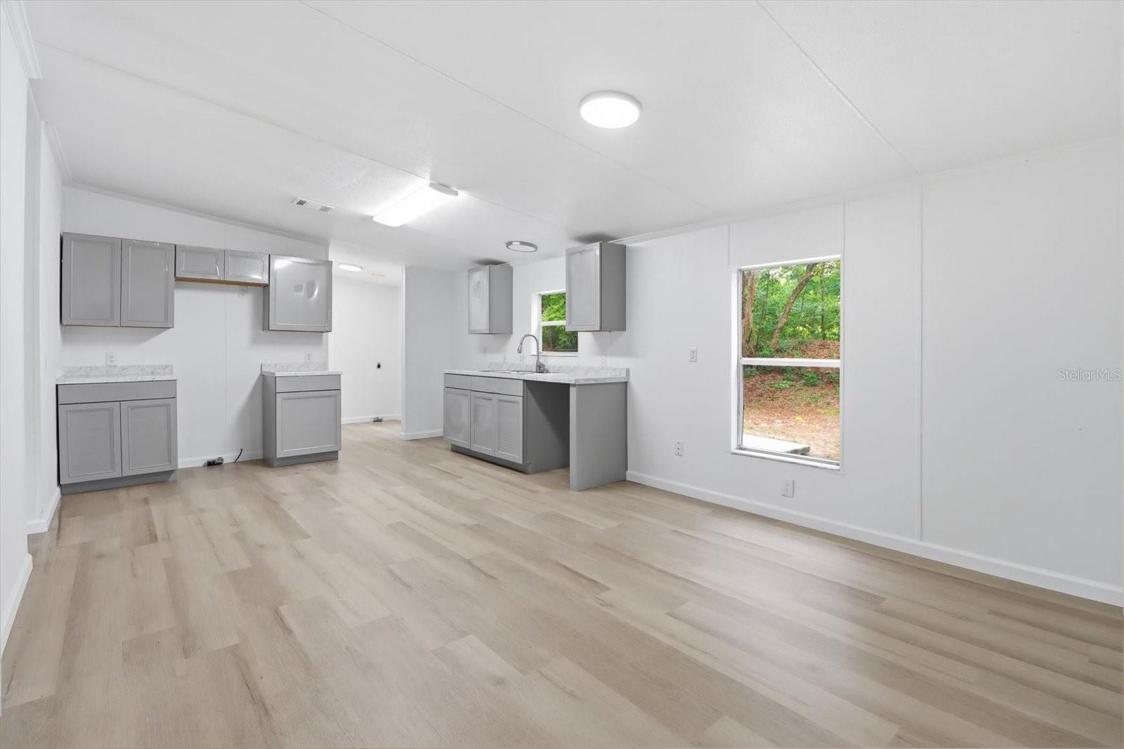 HILLTOP - Residential