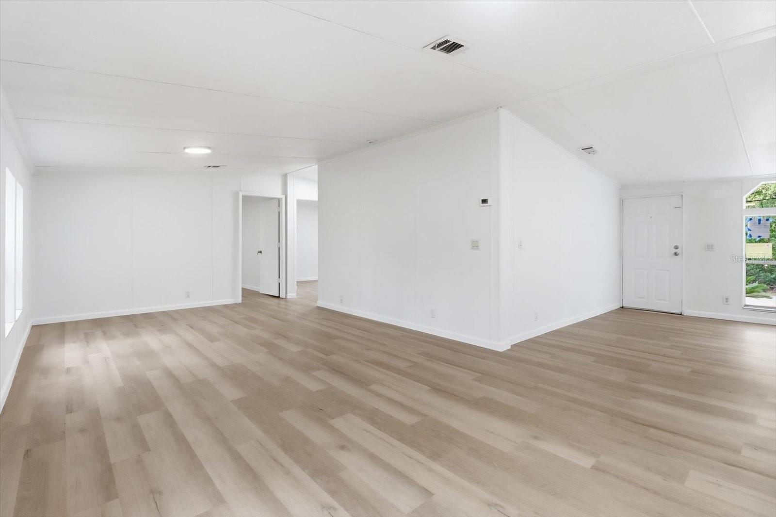 HILLTOP - Residential