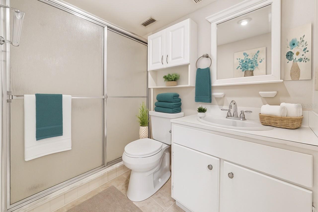 KIMBERLEA CONDO - Residential