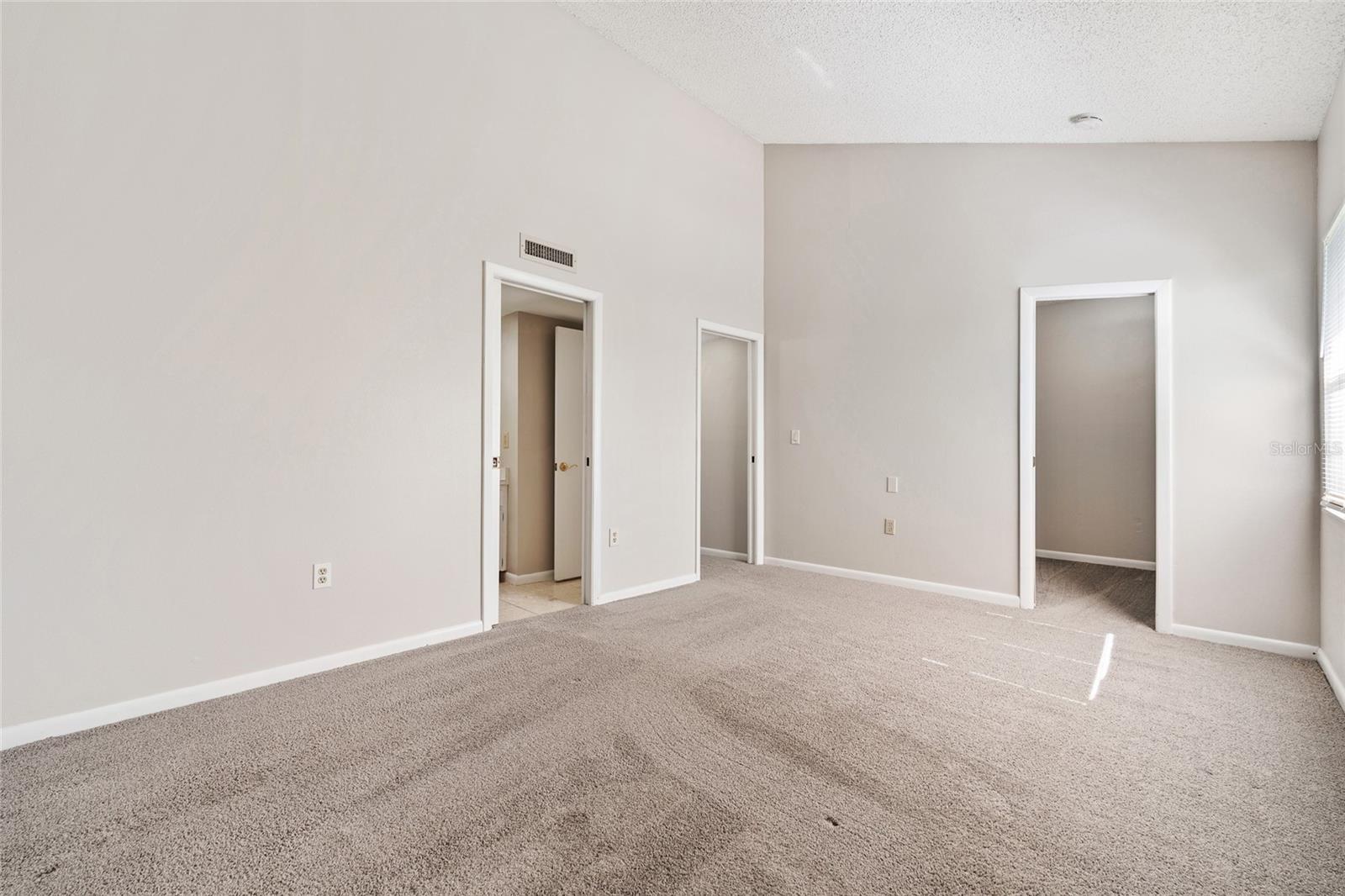 KIMBERLEA CONDO - Residential