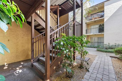 Photo of 2025 Sylvester Road #N312, Lakeland, FL 33803 (MLS # O6358325)