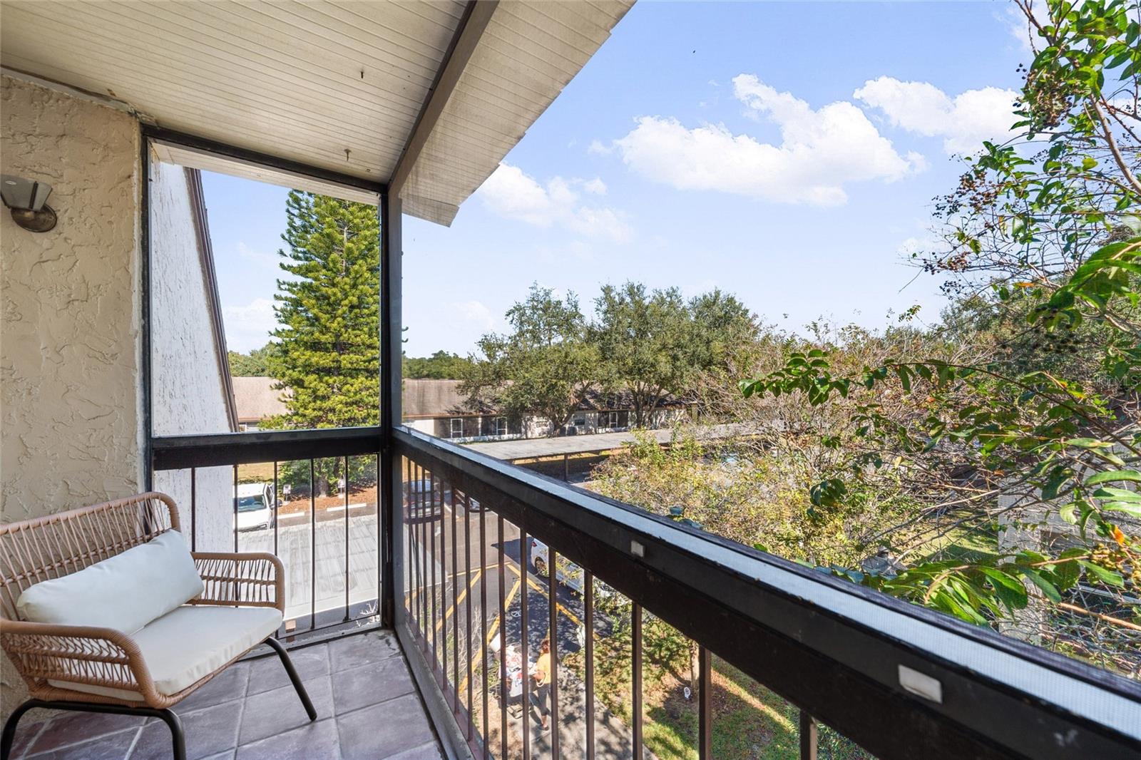 KIMBERLEA CONDO - Residential