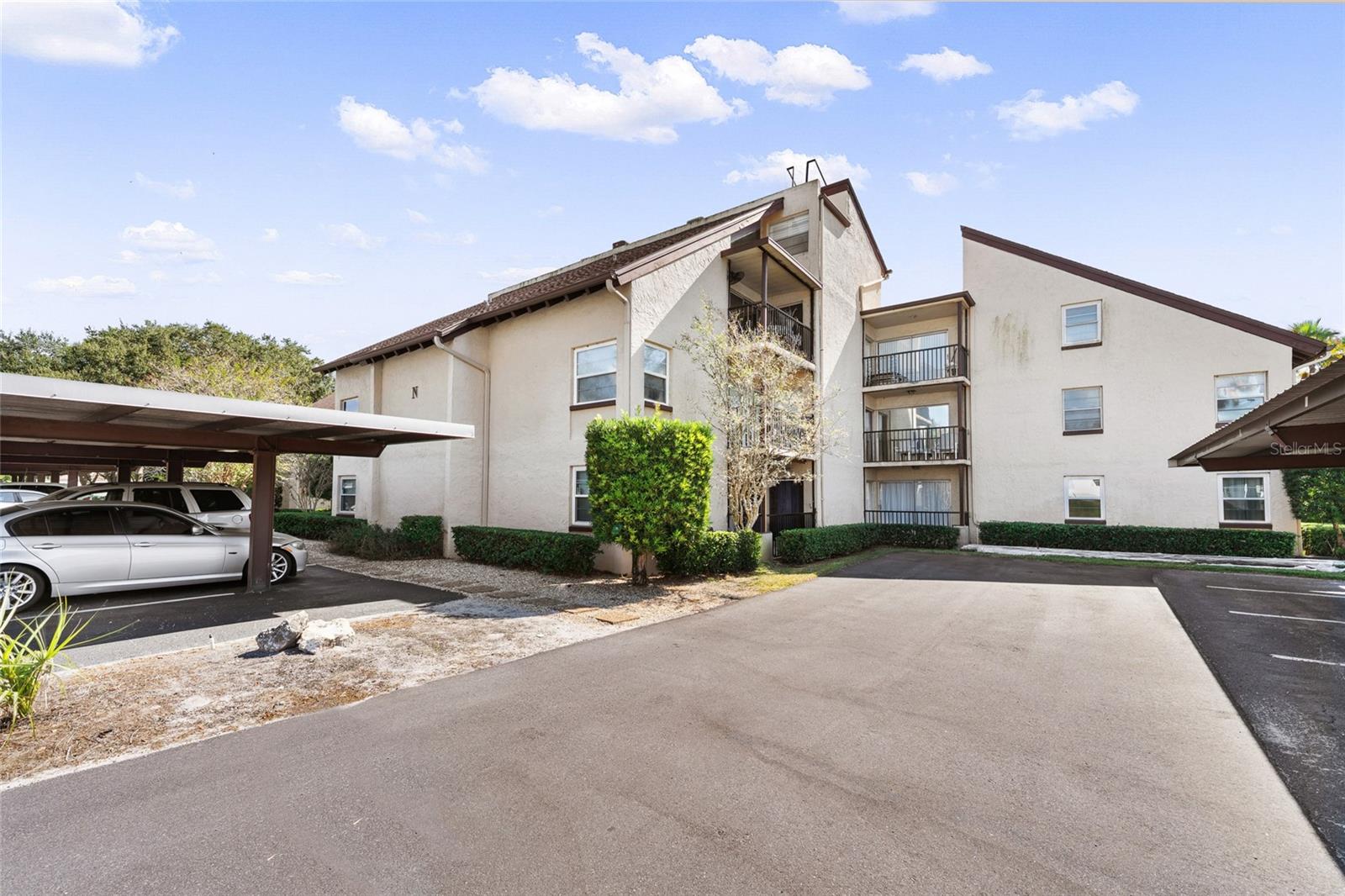 KIMBERLEA CONDO - Residential