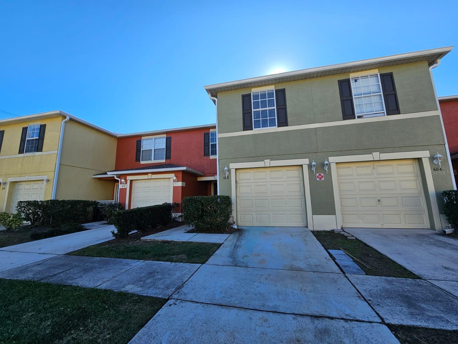 OAKCREST/SOUTHMEADOWPH N - Residential Lease