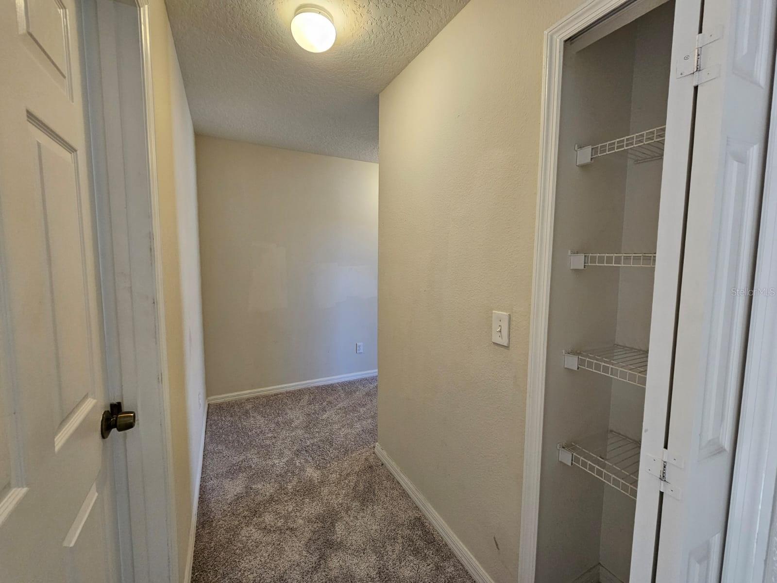 OAKCREST/SOUTHMEADOWPH N - Residential Lease