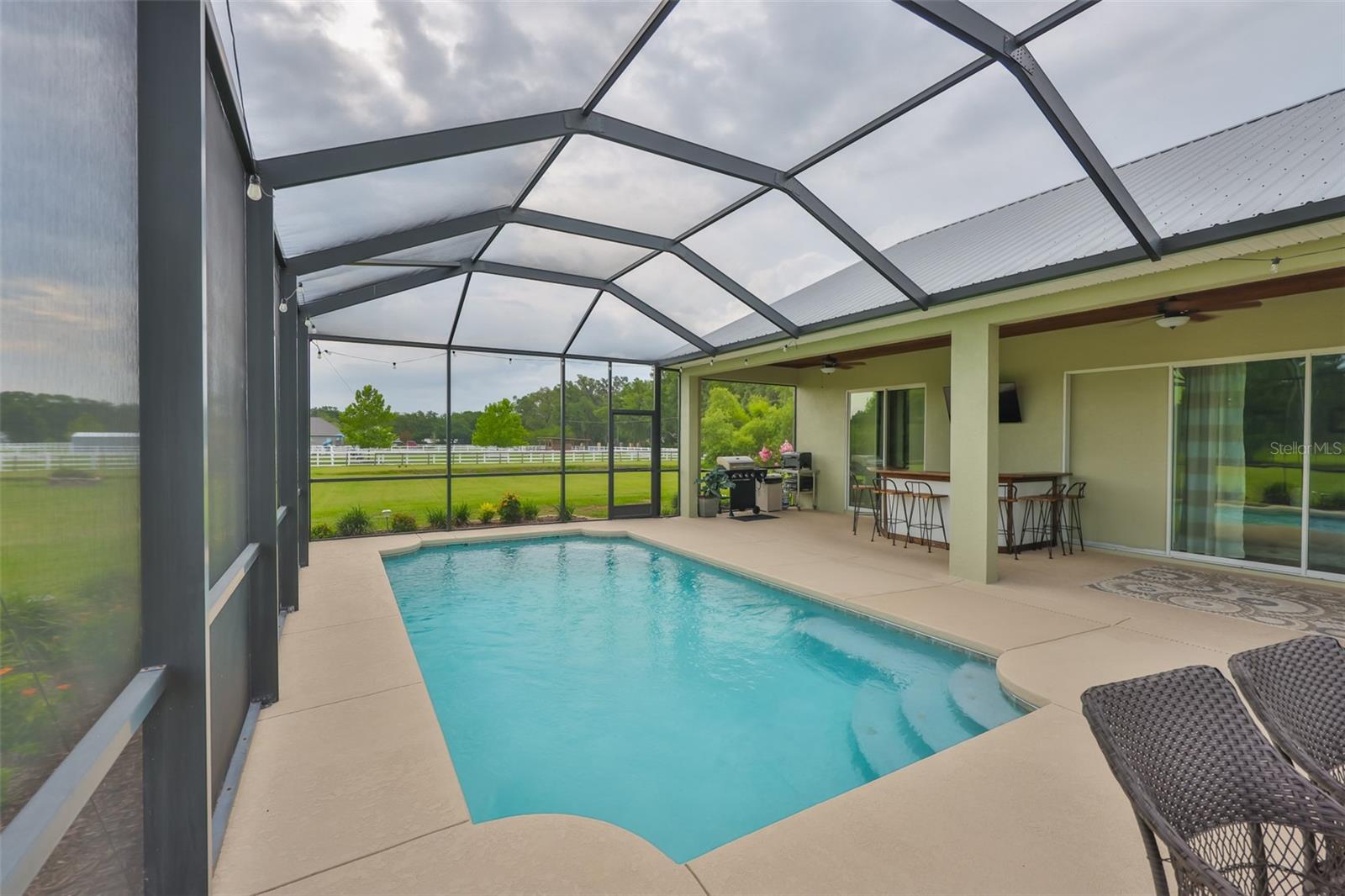 3212 E MERRIN ROAD