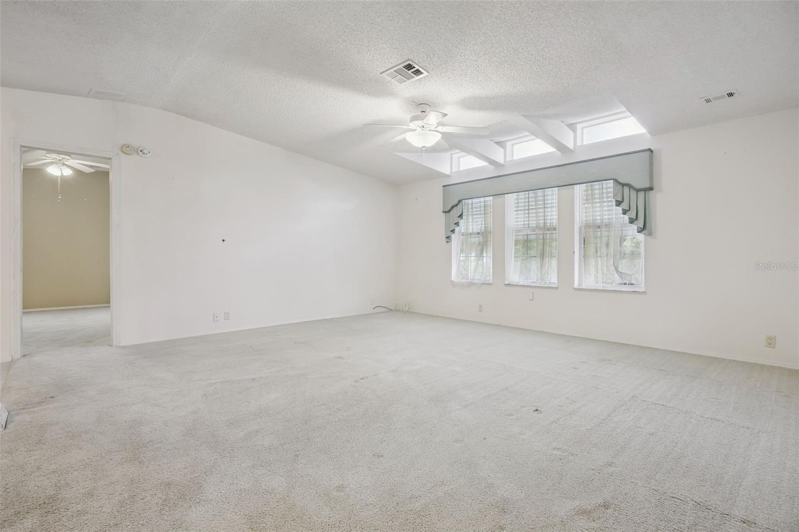 MOUNT OLIVE SHORES PH 05 - Residential