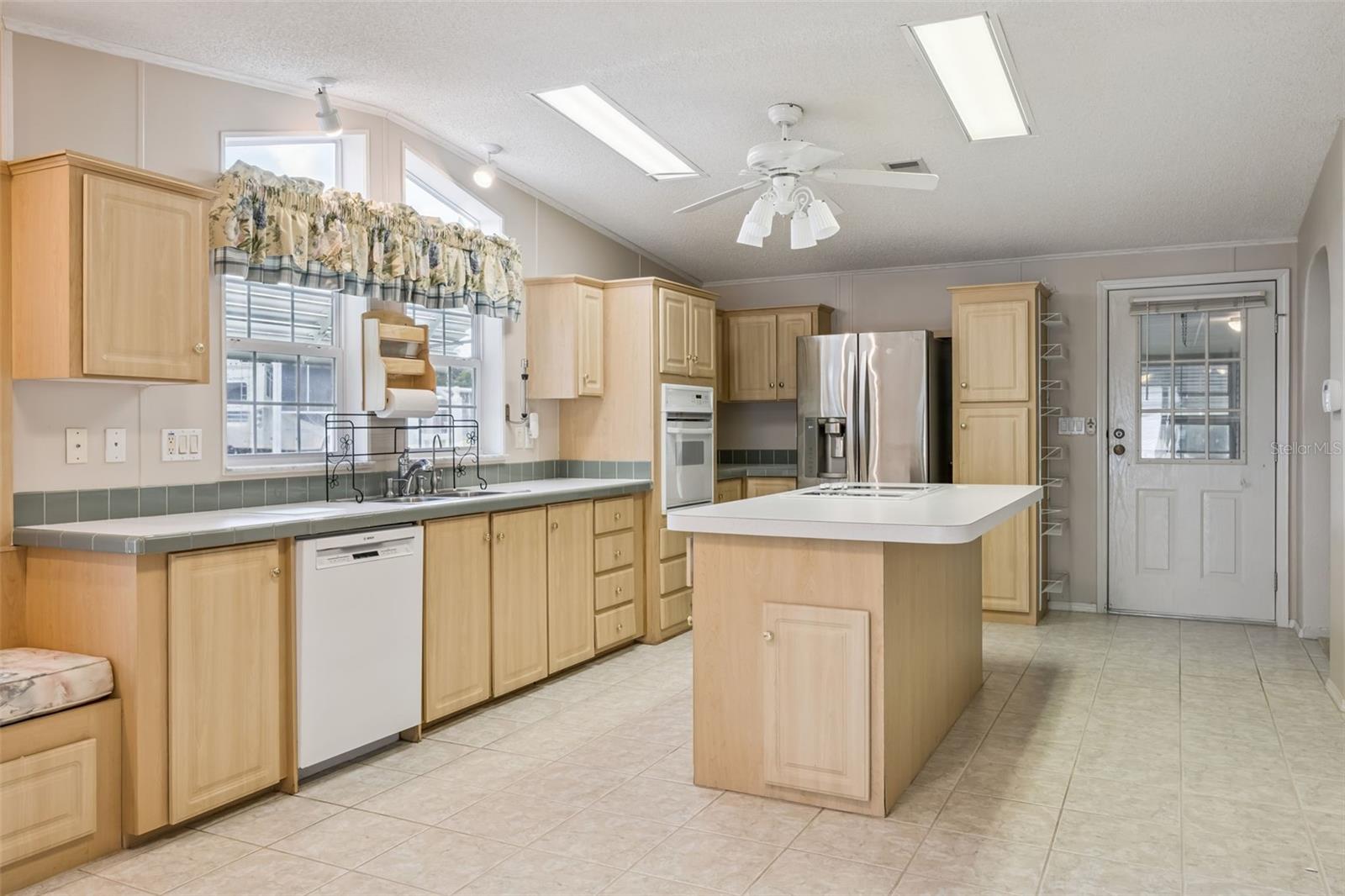 MOUNT OLIVE SHORES PH 05 - Residential