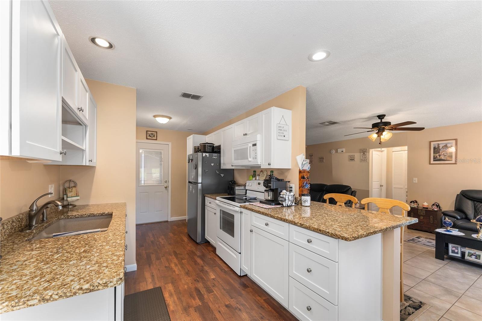 RAINBOW ACRES ADD 02 - Residential