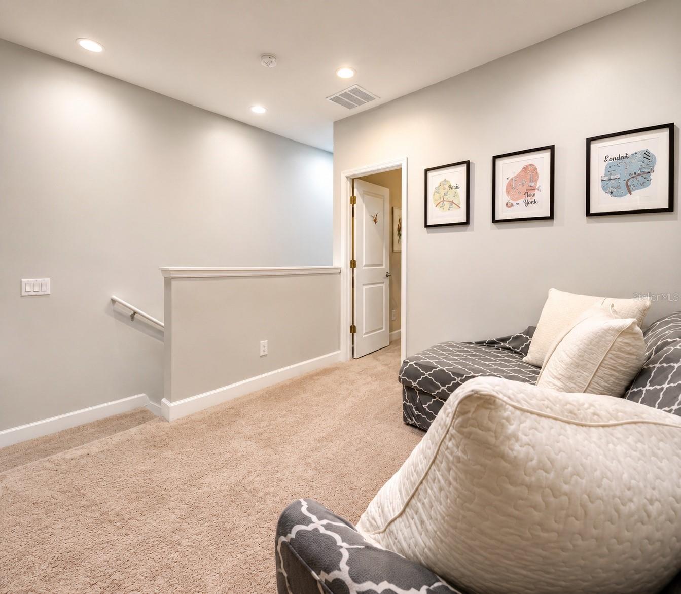 FESTIVAL PH 1 - Residential