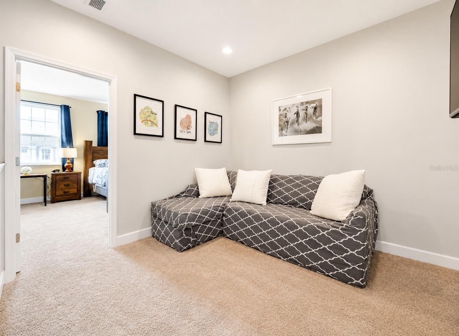 FESTIVAL PH 1 - Residential