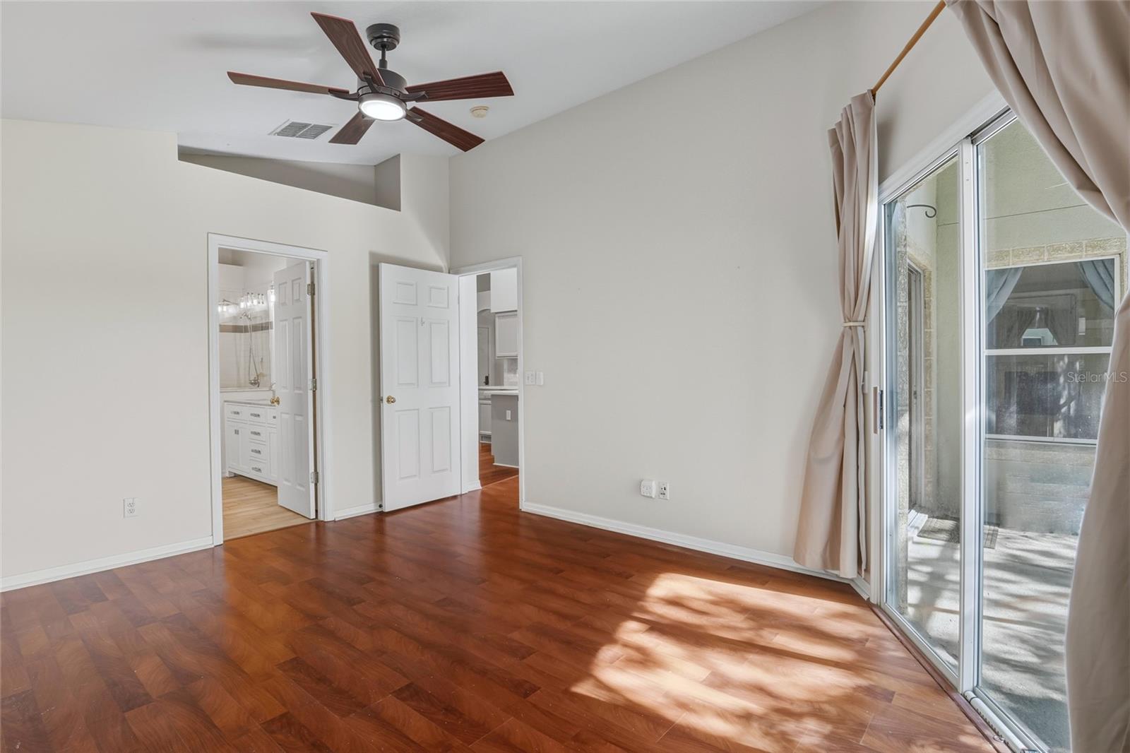 STONEYBROOK WEST 44/134 - Residential