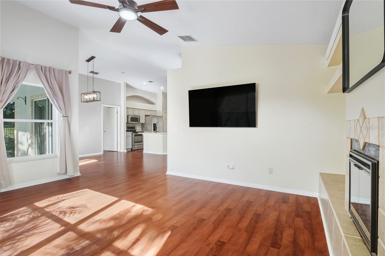 STONEYBROOK WEST 44/134 - Residential