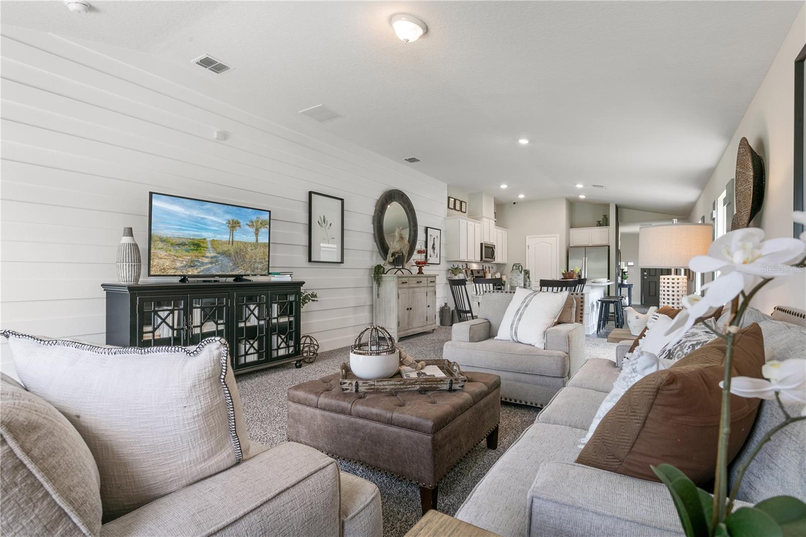 GRAND RESERVE AND GOLF CLUB - Residential