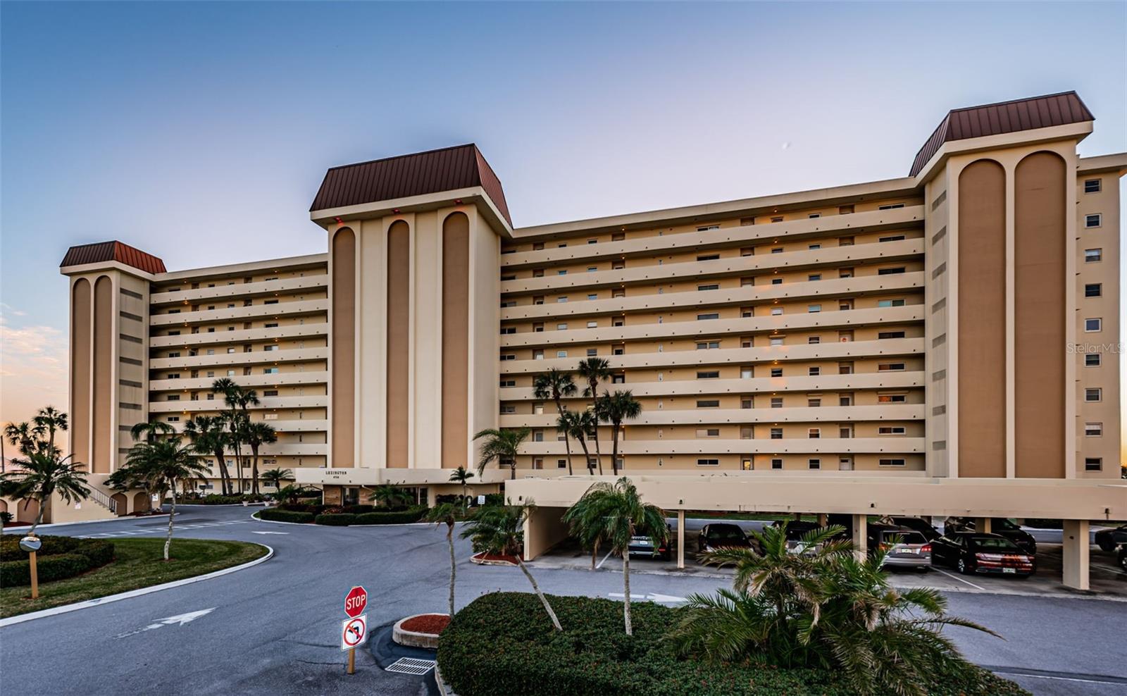 LEXINGTON TOWERS CONDO - Residential