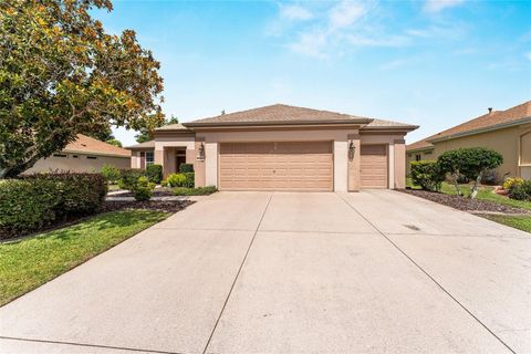 Photo of 12947 SE 97th Terrace Road, Summerfield, FL 34491 (MLS # G5111907)