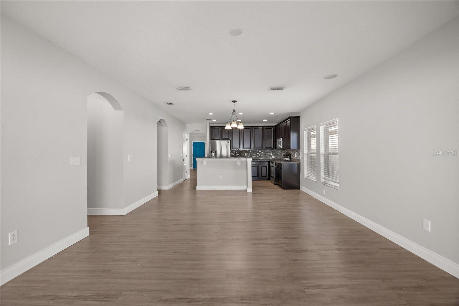 COUNTRYWALK UN #4 & #5 PH 3 - Residential Lease