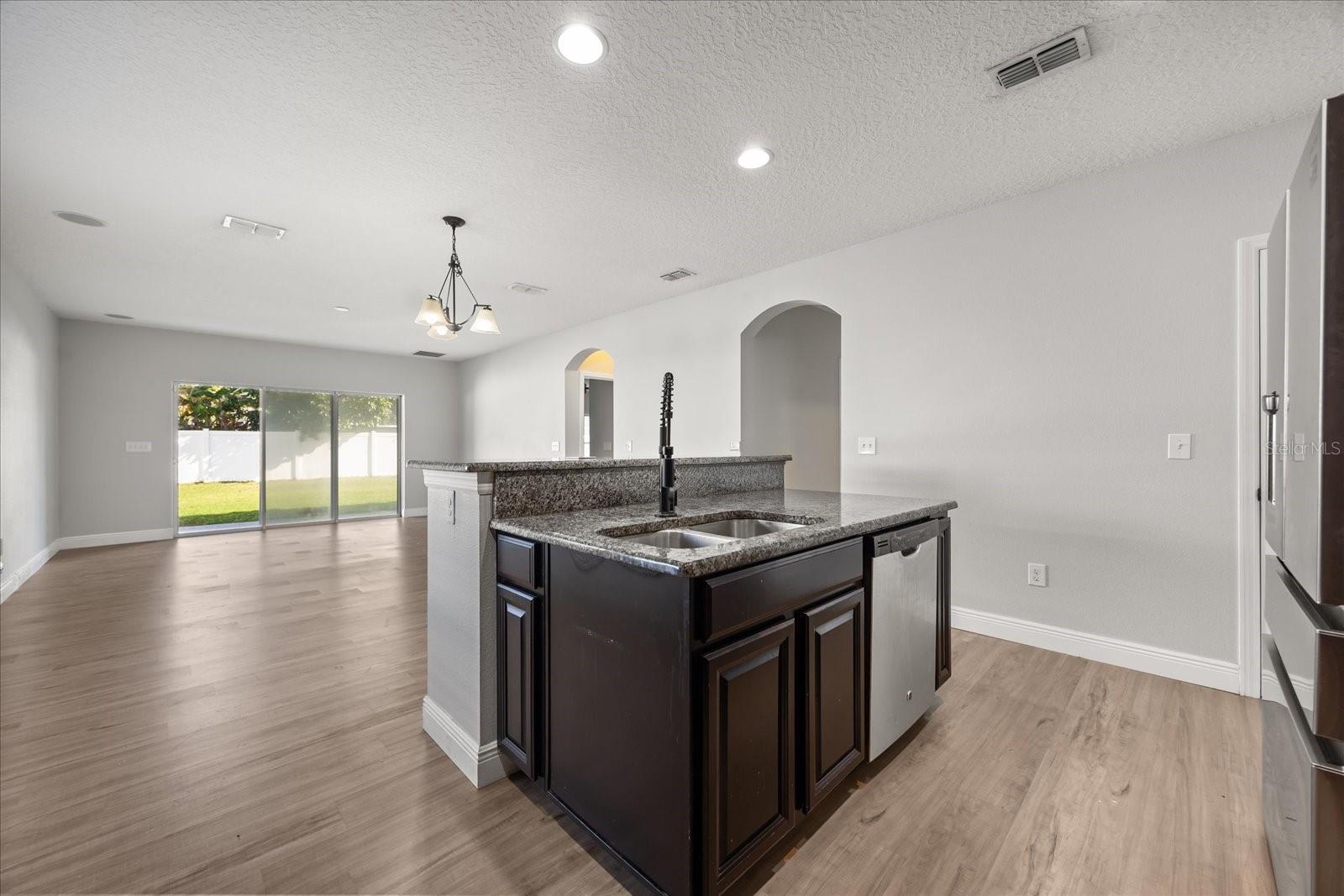 COUNTRYWALK UN #4 & #5 PH 3 - Residential Lease