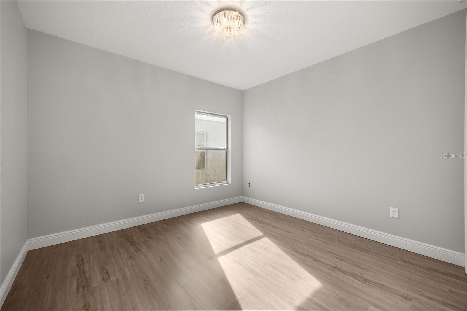 COUNTRYWALK UN #4 & #5 PH 3 - Residential Lease