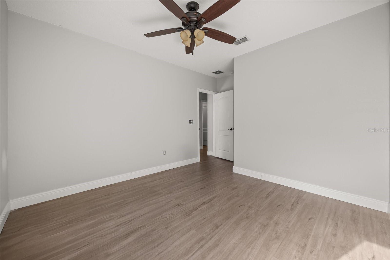 COUNTRYWALK UN #4 & #5 PH 3 - Residential Lease