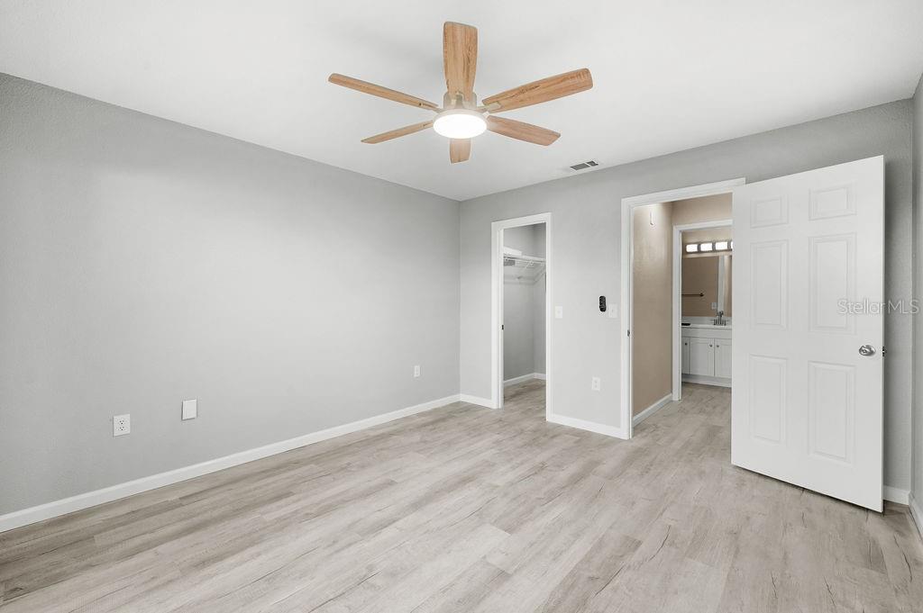 GULF GATE GARDENS - Residential