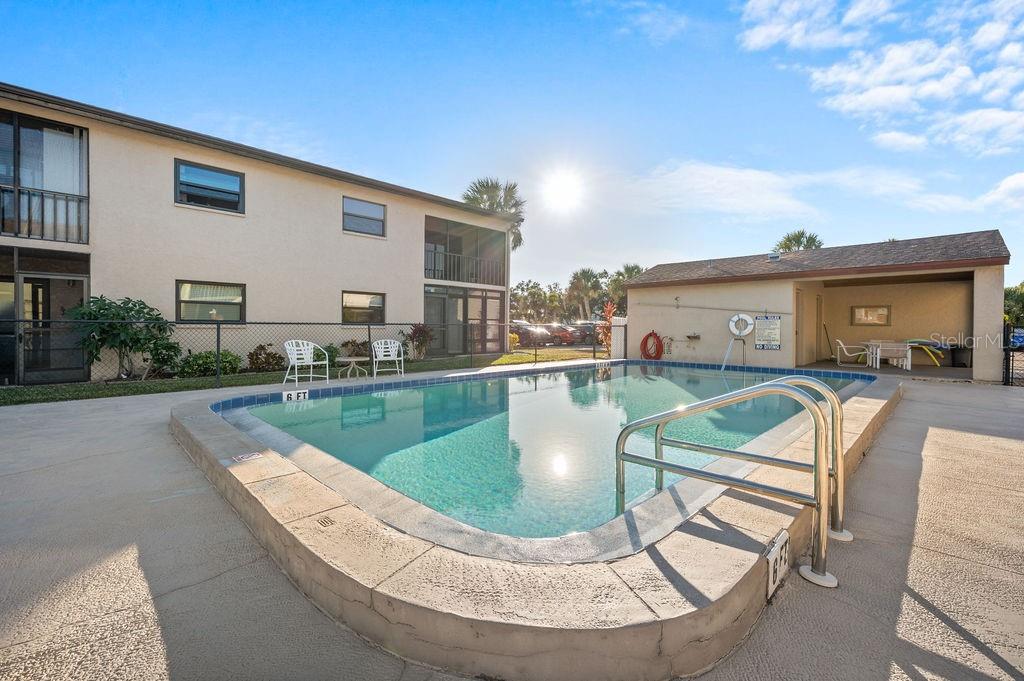 GULF GATE GARDENS - Residential