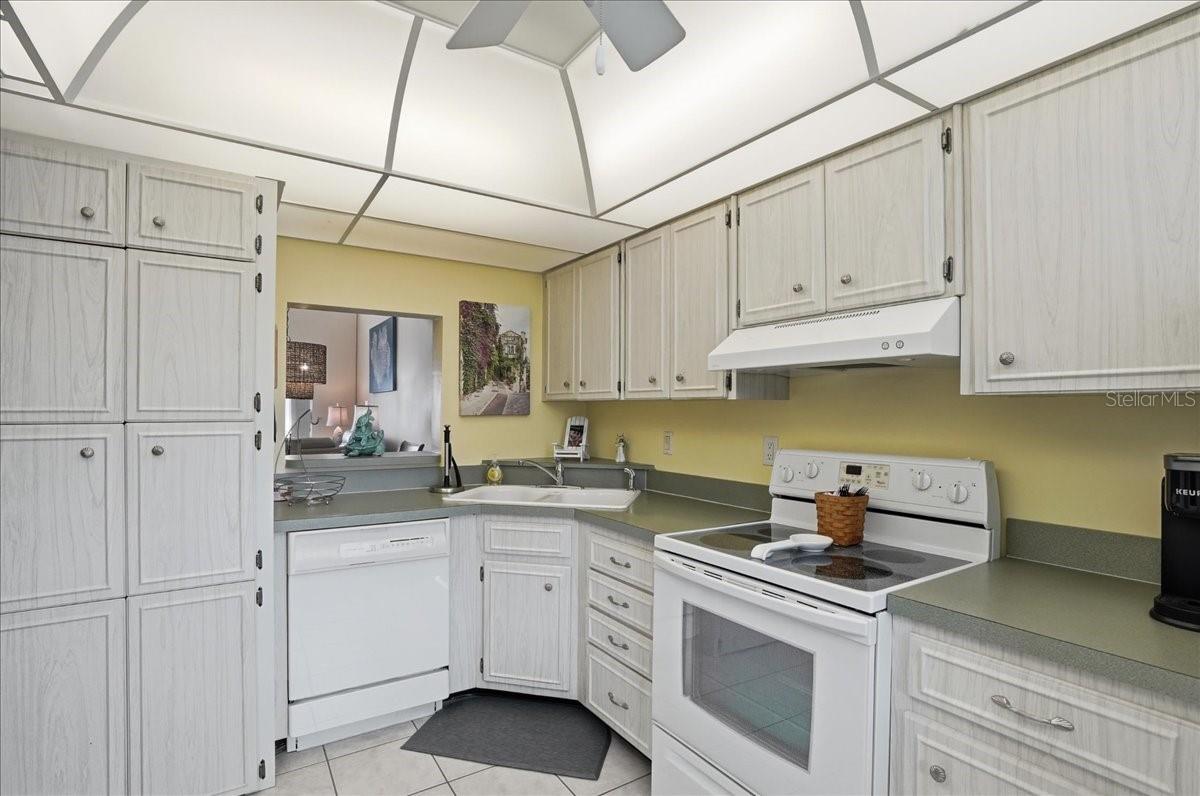 CAPRI VILLAGE EAST - Residential