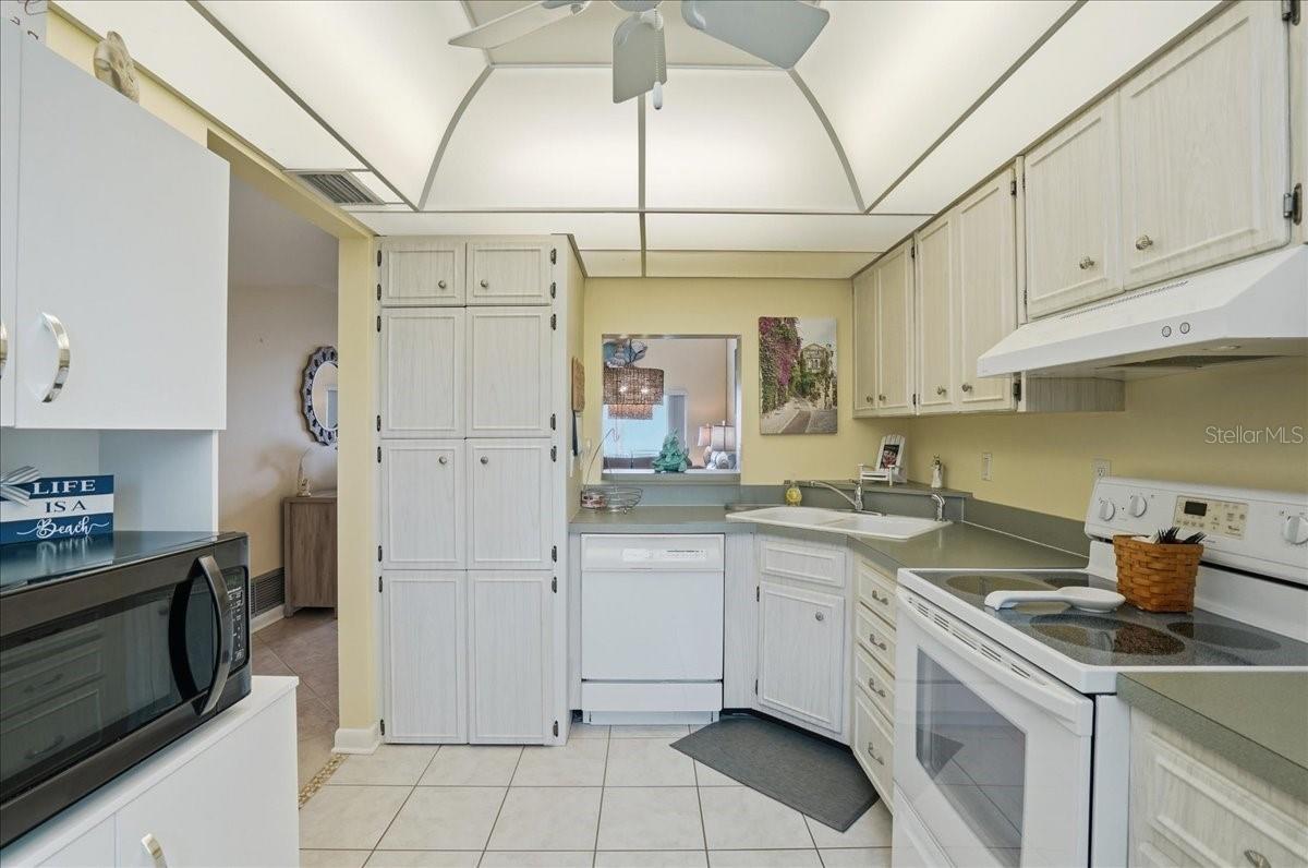 CAPRI VILLAGE EAST - Residential