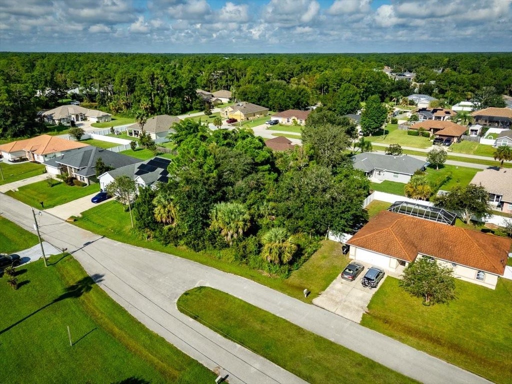 Photo of 7 Big Bear Lane, Palm Coast, FL 32137 (MLS # FC321695)