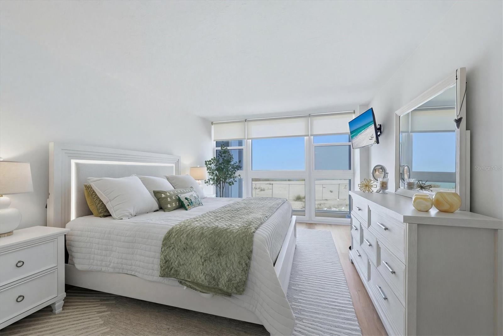 GULF HORIZONS - Residential