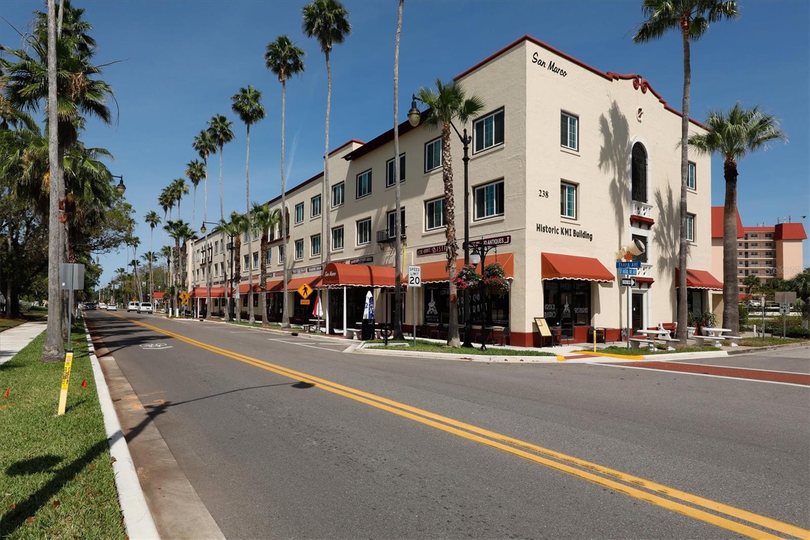 GULF HORIZONS - Residential