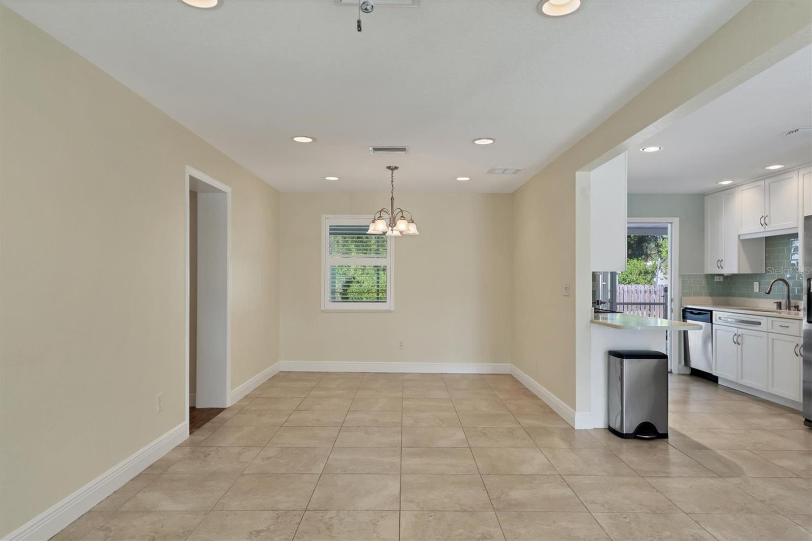 SARASOTA SPGS - Residential