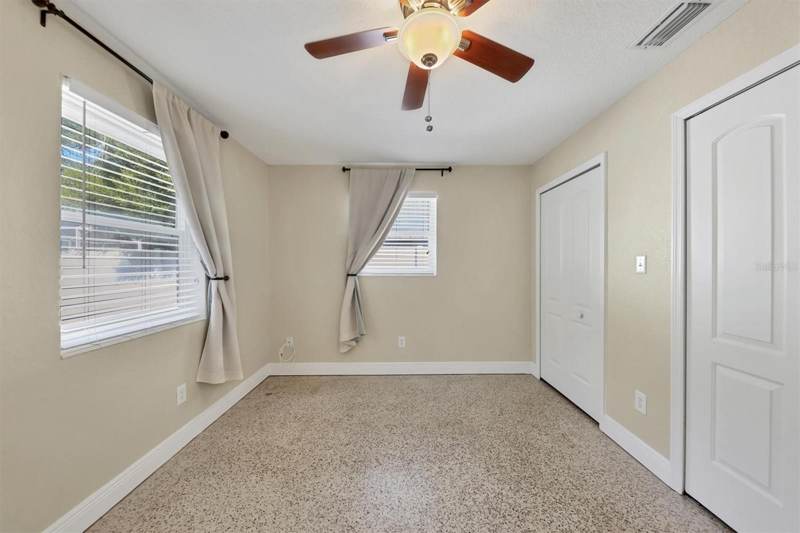 SARASOTA SPGS - Residential