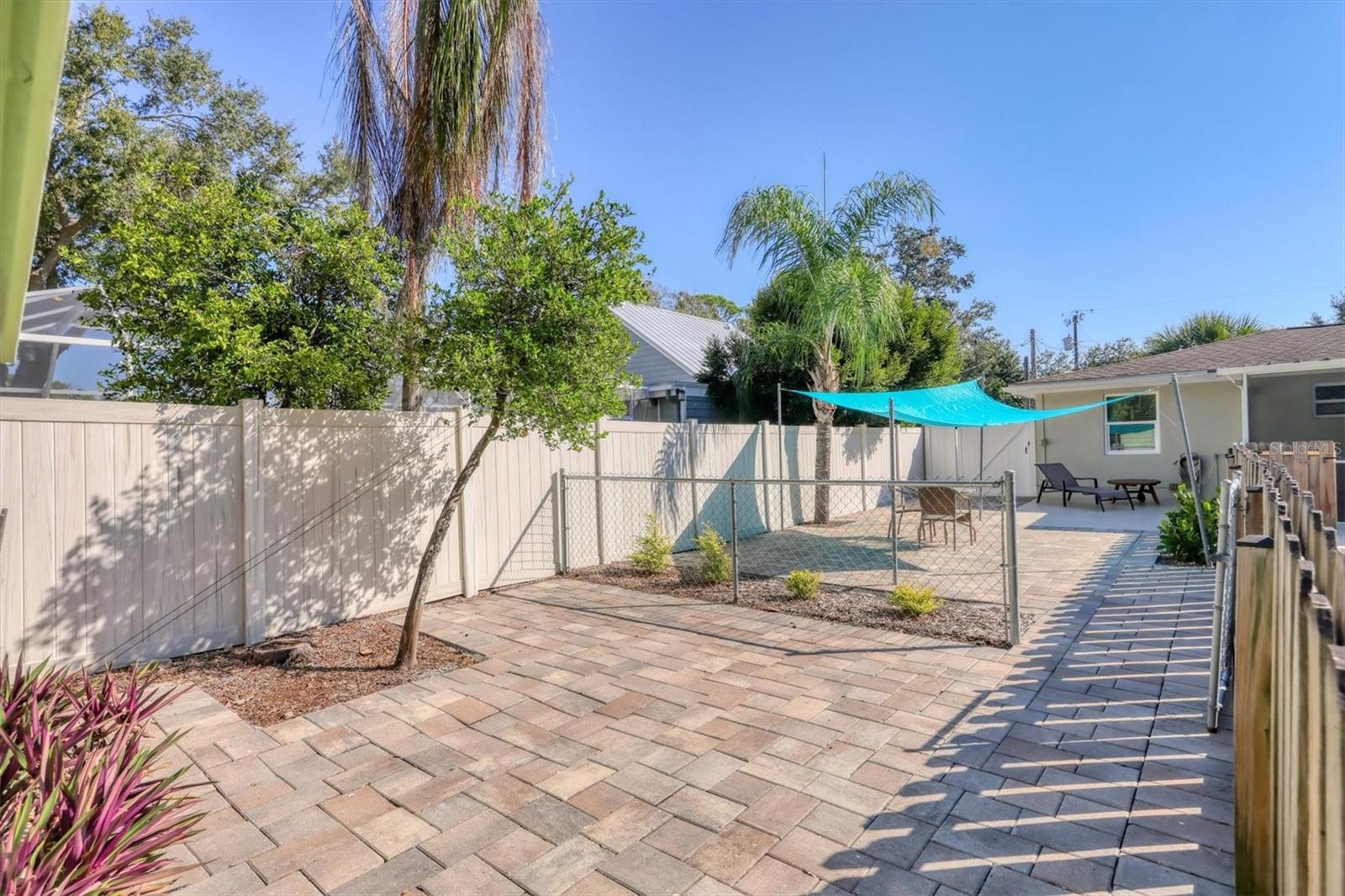 SARASOTA SPGS - Residential