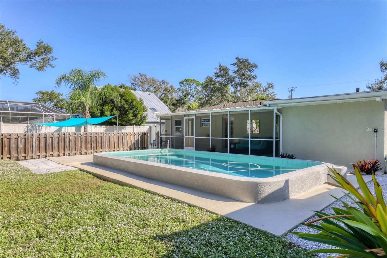 SARASOTA SPGS - Residential