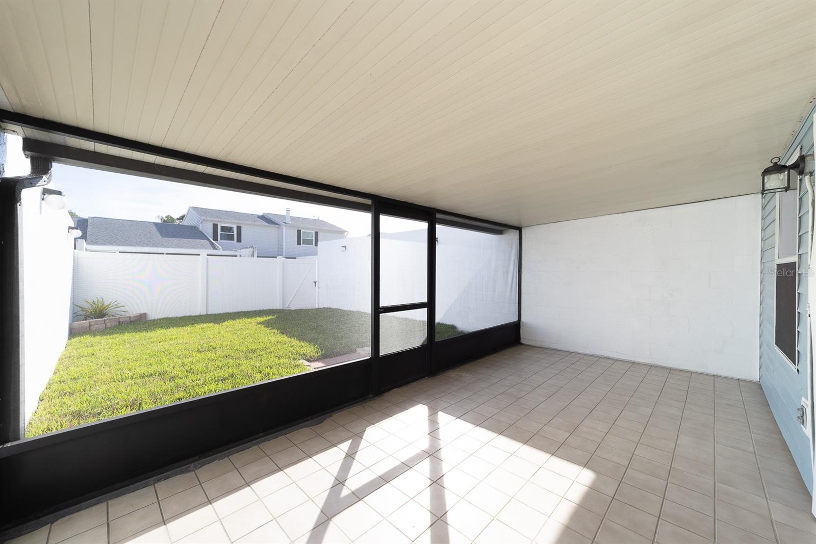 CYPRESS PARK GARDEN HMS 1 CONDO - Residential