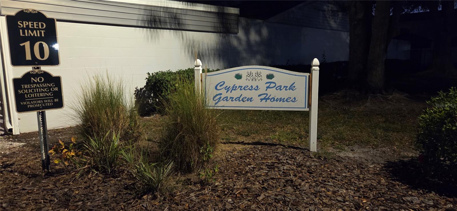 CYPRESS PARK GARDEN HMS 1 CONDO - Residential