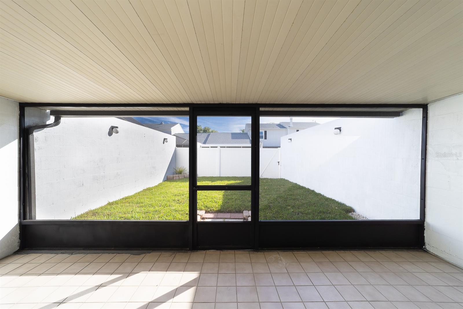 CYPRESS PARK GARDEN HMS 1 CONDO - Residential