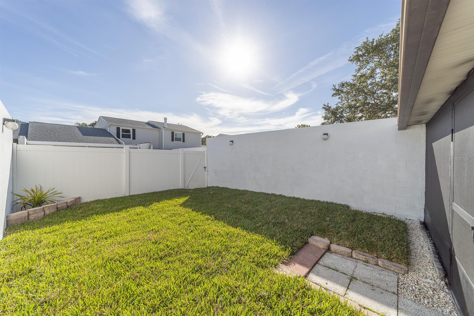 CYPRESS PARK GARDEN HMS 1 CONDO - Residential