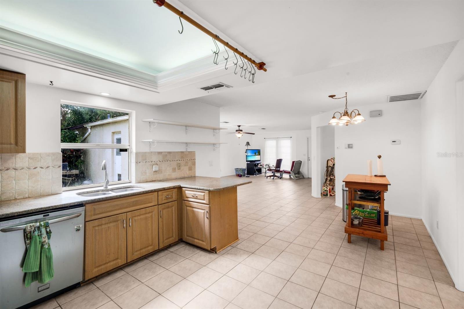 ACREAGE & UNREC - Residential