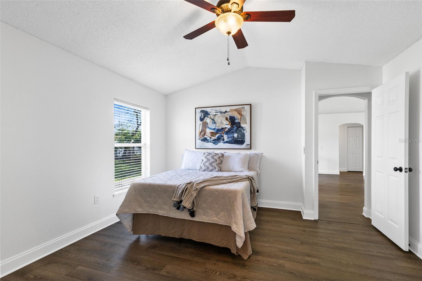 DELTONA LAKES - Residential