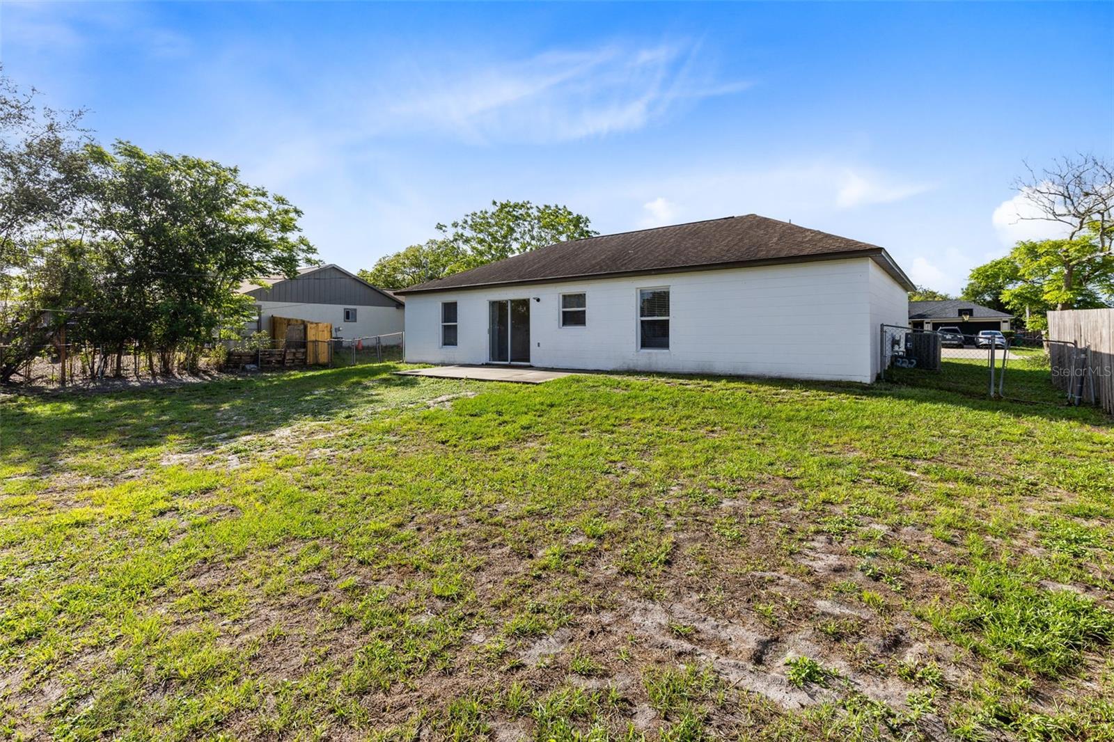 DELTONA LAKES - Residential