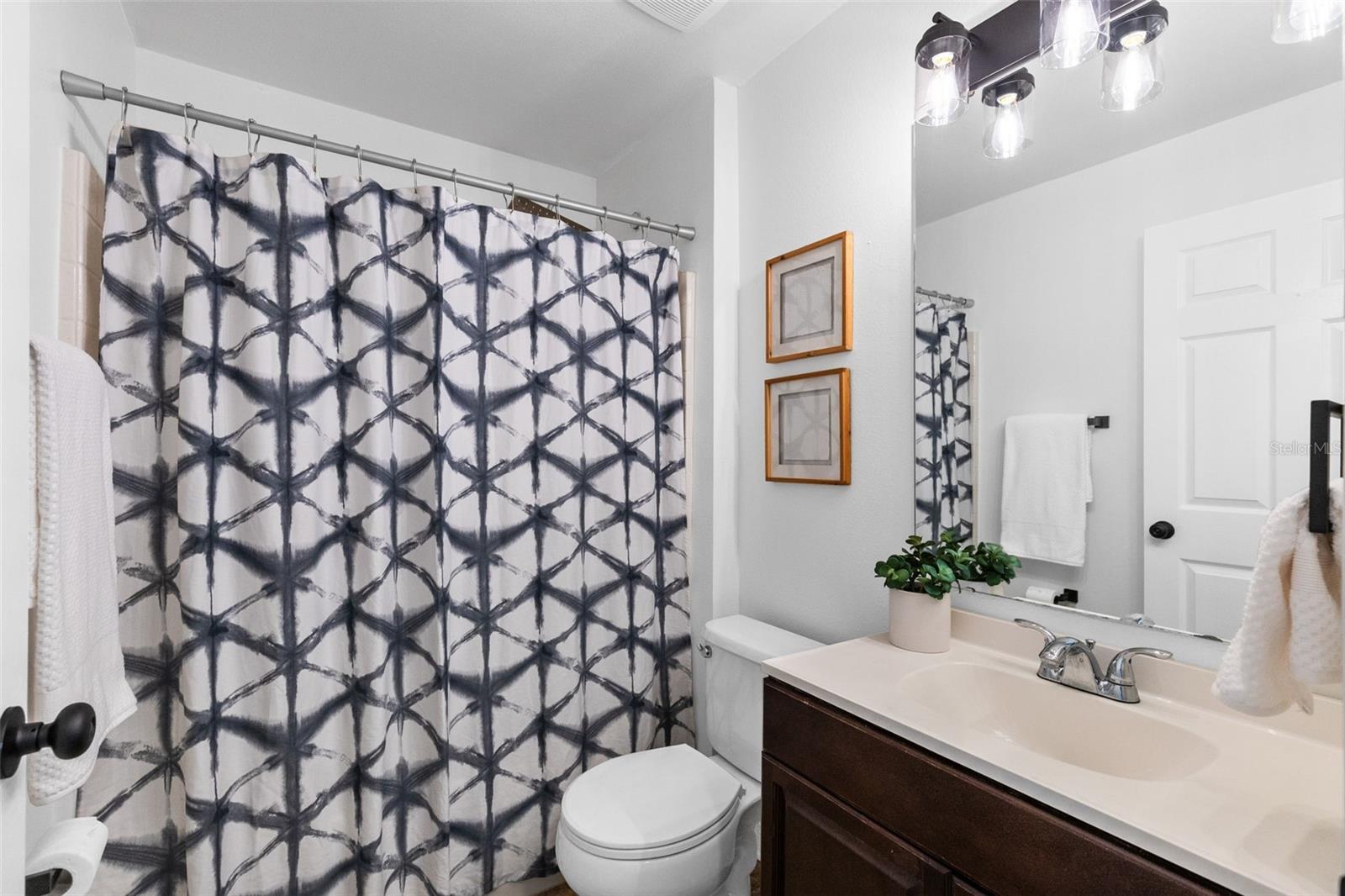 DELTONA LAKES - Residential