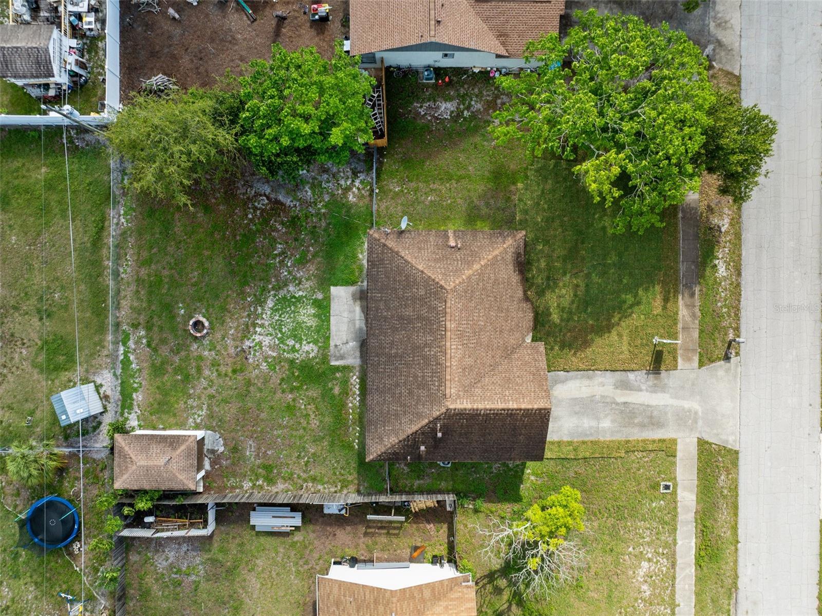 DELTONA LAKES - Residential