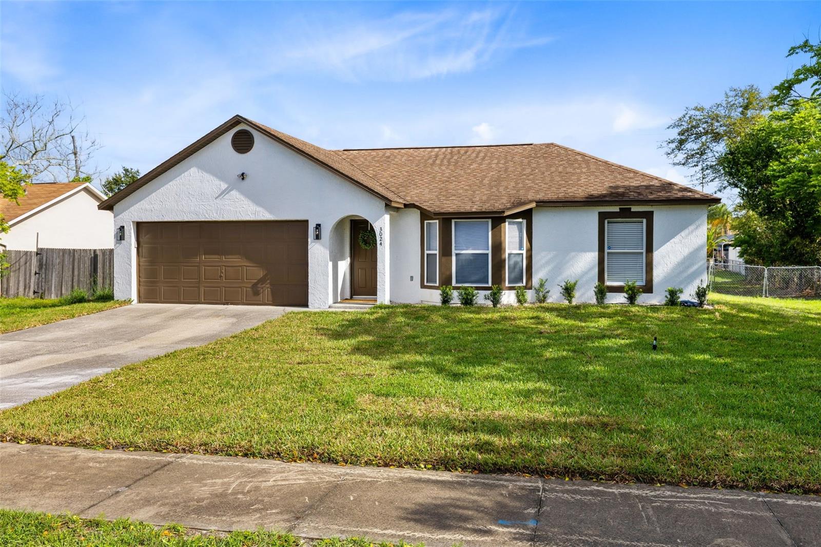 DELTONA LAKES - Residential