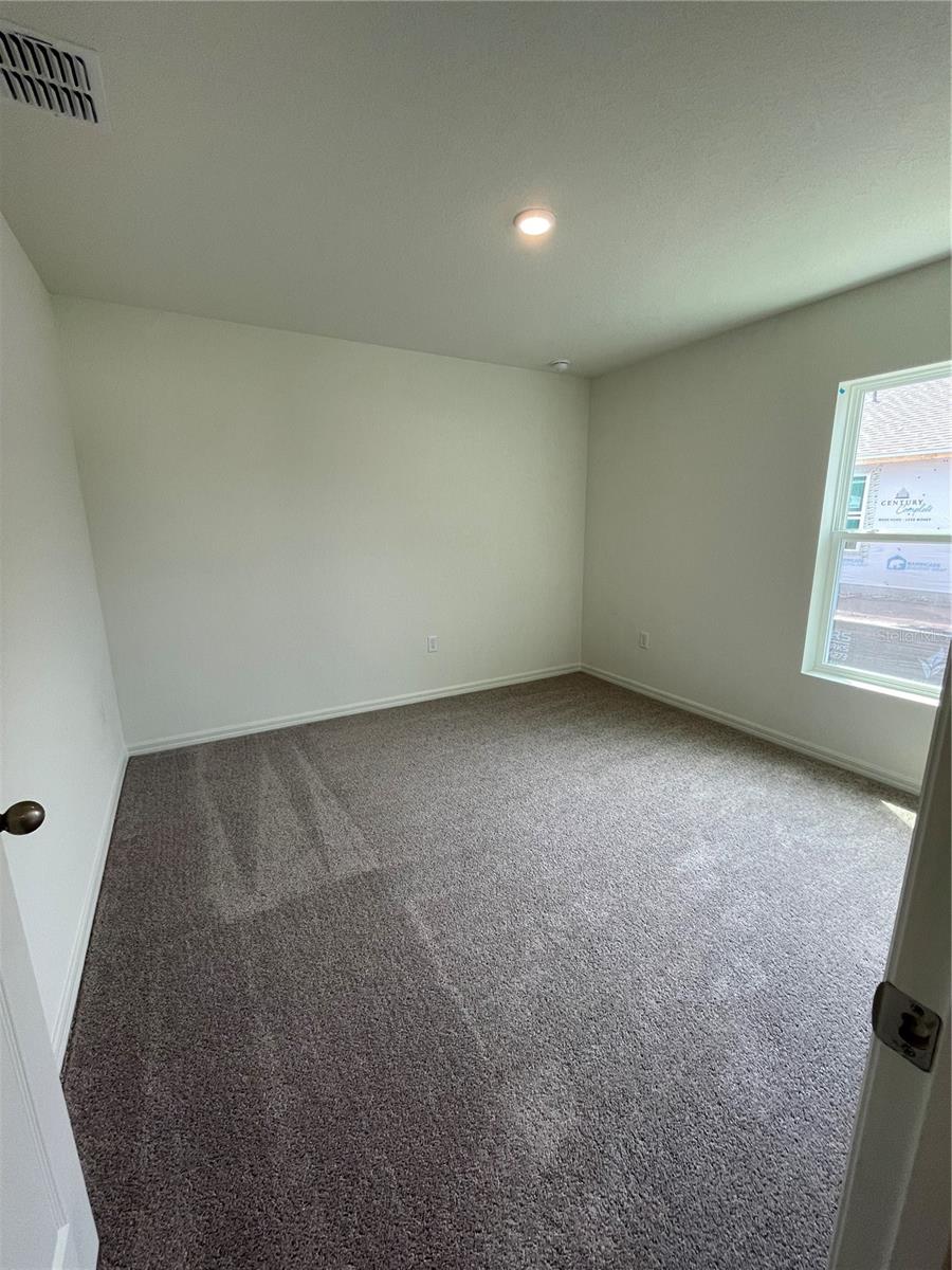 5 UPLAND PLACE