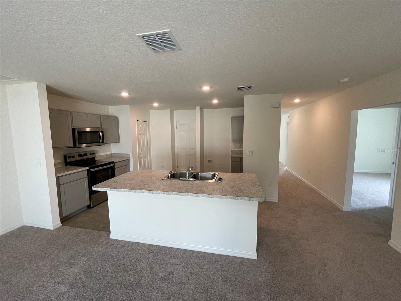 5 UPLAND PLACE