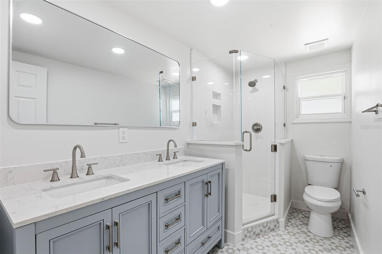 RIO VISTA - Residential